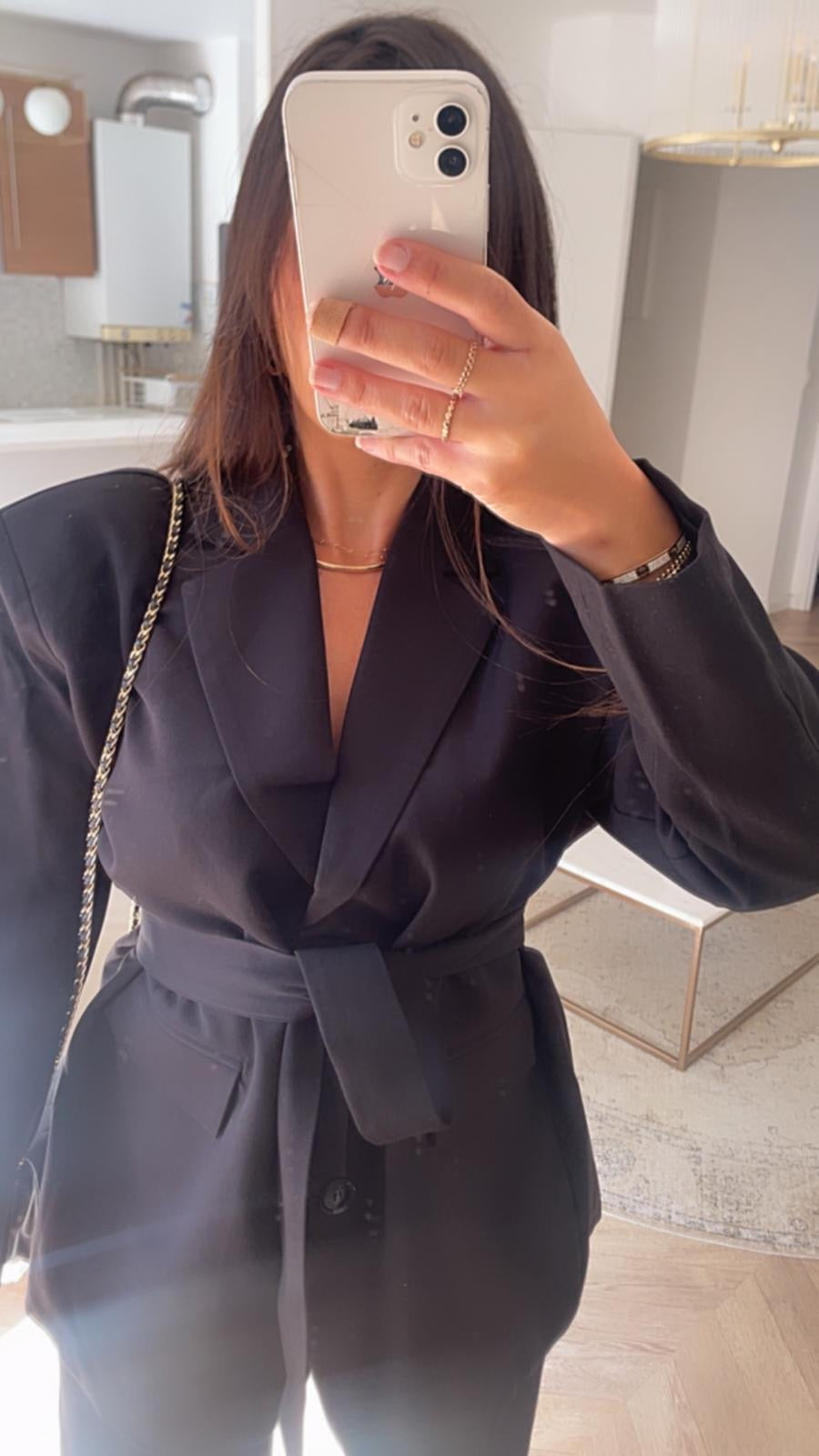 Veste blazer ceinture avec épaulette